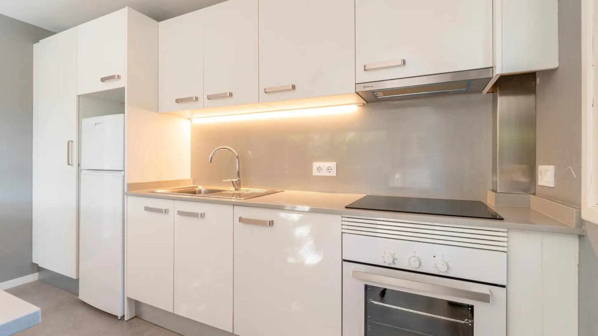 Ponent Cala Ratjada Apartments D