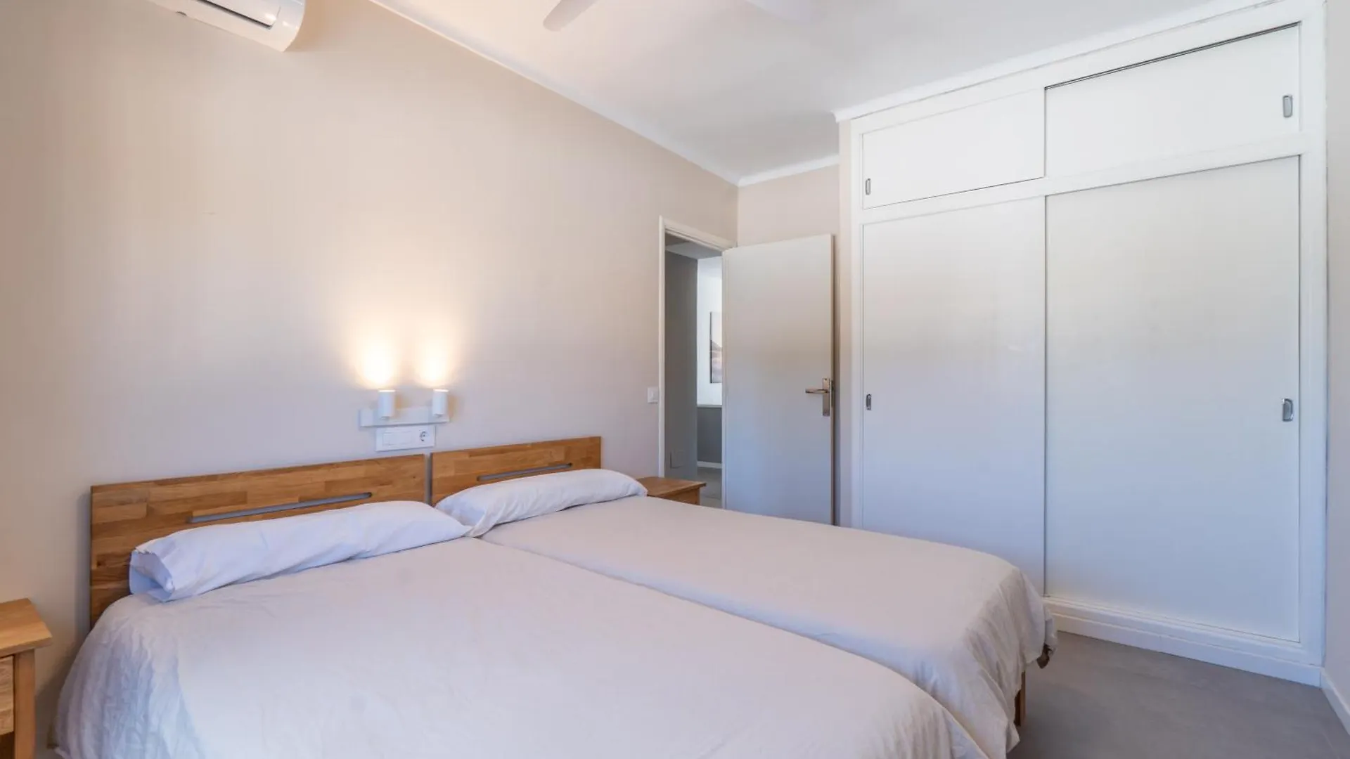 Ponent Cala Ratjada Apartments D