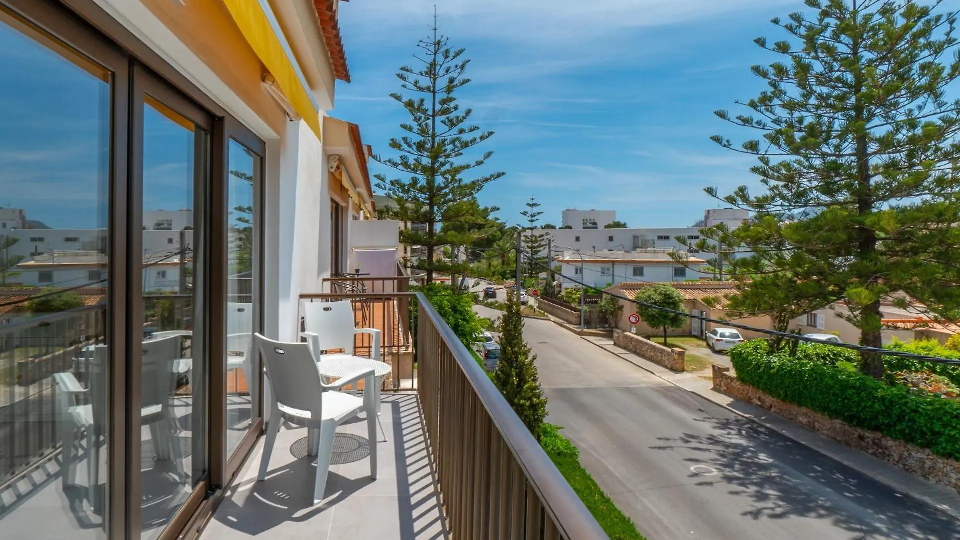 Ponent Cala Ratjada Apartments D كالا راتخاذا