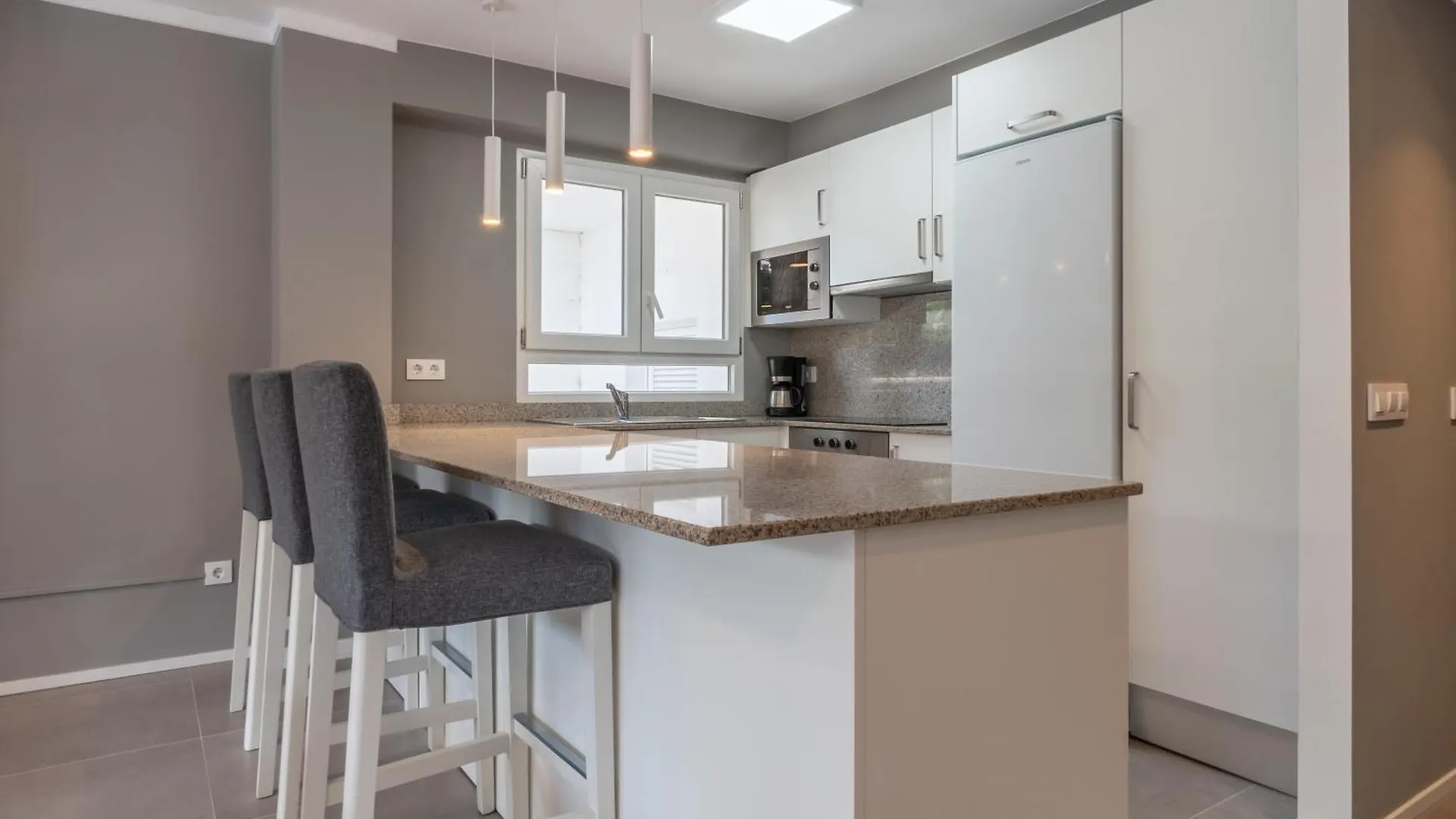 Ponent Cala Ratjada Apartments D كالا راتخاذا